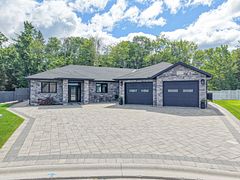51 Welkin Grove, North Bay, ON P1A 0G7