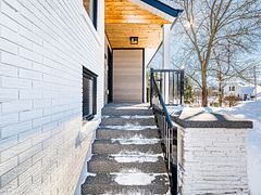 153 Daniel Street N, Erin, ON N0B 1T0