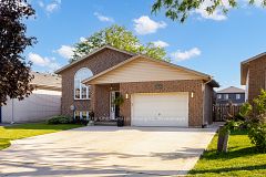 7880 Ascot Circle, Niagara Falls, ON L2H 3E4