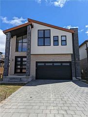 1236 Medway Park Drive (Lower), London North, ON N6G 0V6