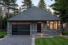 32 Deerview Drive, Quinte West, ON K8V 5P4