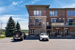 510 North Service Road 11, Grimsby, ON L3M 0C9
