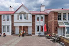 1 Place D'armes 61, Kingston, ON K7K 6S3