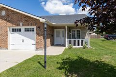 12 Devon Drive E, South Huron, ON N0M 1S3