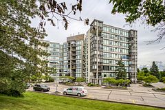 23 Woodlawn Road E 205, Guelph, ON N1H 7G6