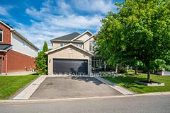 4565 Sugar Maple Drive, Blossom Park - Airport and Area, ON K1V 1R7
