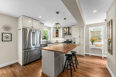 57 Helen Street, Kingston, ON K7L 4P2