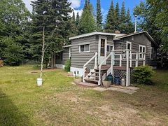30 Bay Street, Machin, ON P0V 2V0