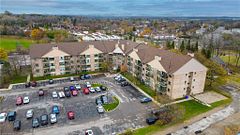 15 Hofstetter Avenue 318, Kitchener, ON N2A 3Z7