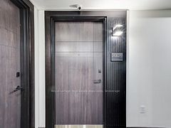 145 Columbia Street W 2002, Waterloo, ON N2L 0K7
