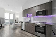 15 Wellington Street S 1204, Kitchener, ON N2G 0E4