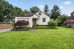 69 Smith Street, Welland, ON L3C 4H5