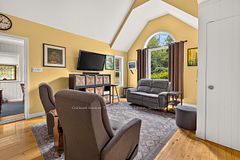3425 Brunel Road, Lake of Bays, ON P1H 2J3