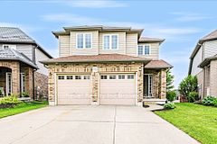 702 Frontenac Crescent, Woodstock, ON N4V 0B1