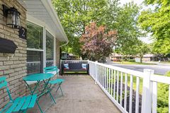 2 Kimberdale Court, St. Catharines, ON L2N 5W5