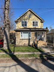 4115 May Avenue, Niagara Falls, ON L2E 3H6