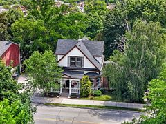 111 Main Street W, Grimsby, ON L3M 1R5