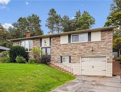 57 Water Street E, Centre Wellington, ON N0B 1S0