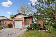 69 Hadati Road B, Guelph, ON N1E 6G9