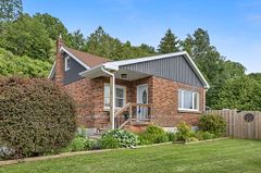 3461 Burnham Street N, Hamilton Township, ON K9A 4J7