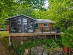 147 Black Bear Road, Magnetawan, ON P0A 1C0