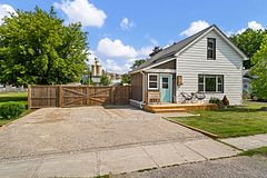110 Queen Street, Bluewater, ON N0M 1X0