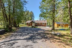 12 Cherry Lane, East Ferris, ON P0H 1K0