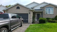 8001 Woodsview Crescent Main, Niagara Falls, ON L2H 3E9