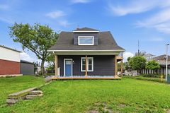 410 Beach Boulevard, Hamilton, ON L8H 6W7