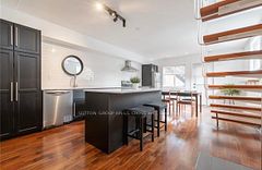 179 John Street S Upper, Hamilton, ON L8N 2C5