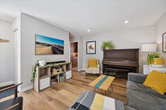 2 Keewatin Avenue, Kitchener, ON N2B 3L5