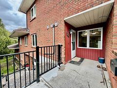 403 Stratas Circuit 26, Kanata, ON K2L 3K6