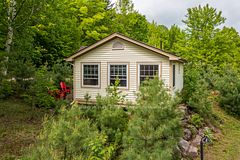 1052 Rat Bay 102-1 Road, Lake of Bays, ON P1H 2J6