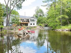 1015 River Street, Muskoka Lakes, ON P0C 1A0
