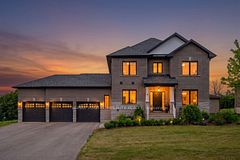 14 McCrae Crescent, Kawartha Lakes, ON K0M 2T0