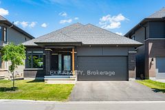 708 Wooler Place, Leitrim, ON K1T 0T6