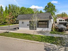 61 Queen Street, Fort Erie, ON L2A 1T7