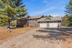 3184 Ravenscliffe Road, Huntsville, ON P1H 2J2
