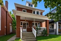 226 Ottawa Street S, Hamilton, ON L8K 2E8