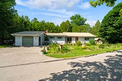 1 Ravine Park Road N, Goderich, ON N7A 3X8