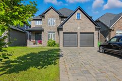 10 Honey Bend, St. Thomas, ON N5R 0H6