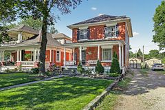335 Broadway Street, Tillsonburg, ON N4G 3S4