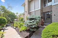106 Woodlawn Road E 4, Guelph, ON N1E 1B7
