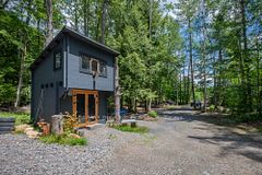 1219 MEDORA LAKE Road, Muskoka Lakes, ON P0C 1A0