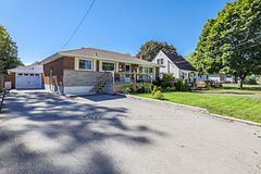 6528 STAMFORD GREEN Drive, Niagara Falls, ON L2J 1T8