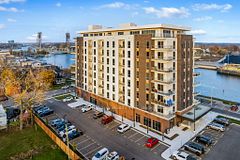 118 West Street 703, Port Colborne, ON L3K 0B9