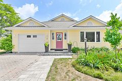2 Heritage Drive, Prince Edward County, ON K0K 3L0