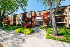 6 Westlake Lane 210, St. Catharines, ON L2N 5S3