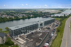 350 Prince Charles Dr Drive 247, Welland, ON L3C 7B3