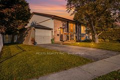 615 Deveron Crescent, London South, ON N5Z 4M3